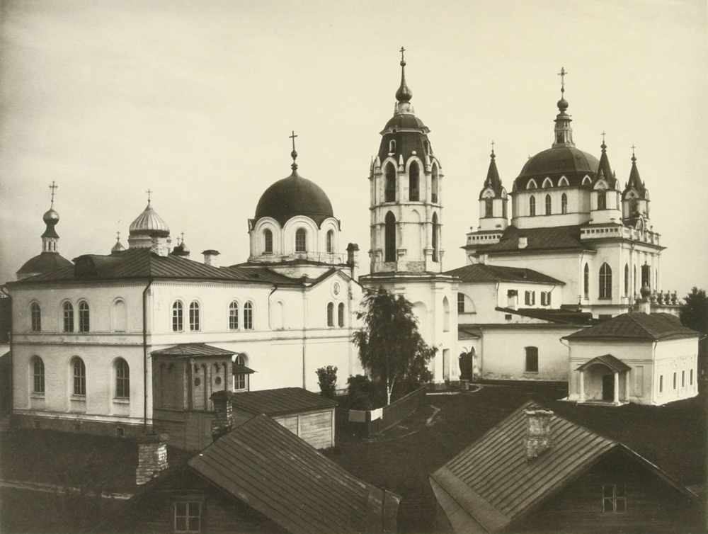 Архивное фото Зачатьевского монастыря